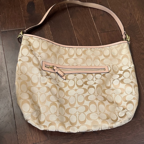 Coach Beige Shoulder Bag - Picture 2 of 4